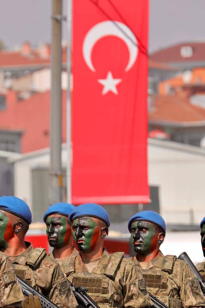 İmamoğlu 30 Ağustos'ta konuştu: Cumhuriyet'e ve Atatürk'e layık bireyler olmayı inşallah başarırız 6